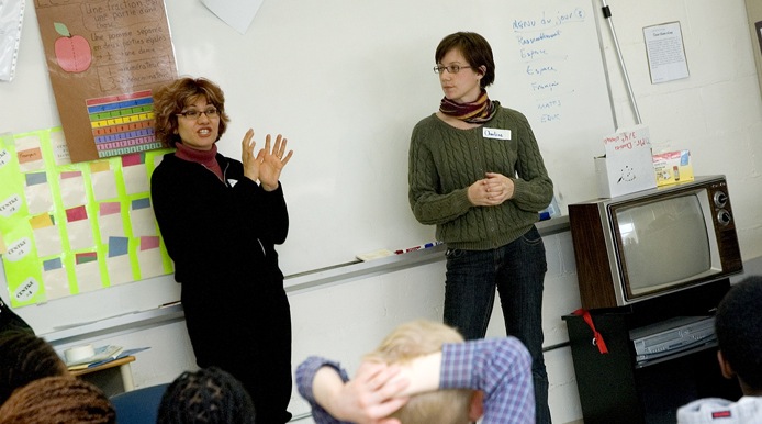 2 teachers teaching class